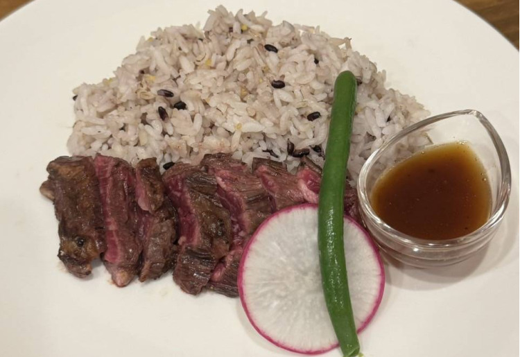 新春牛ハラミステーキプレート